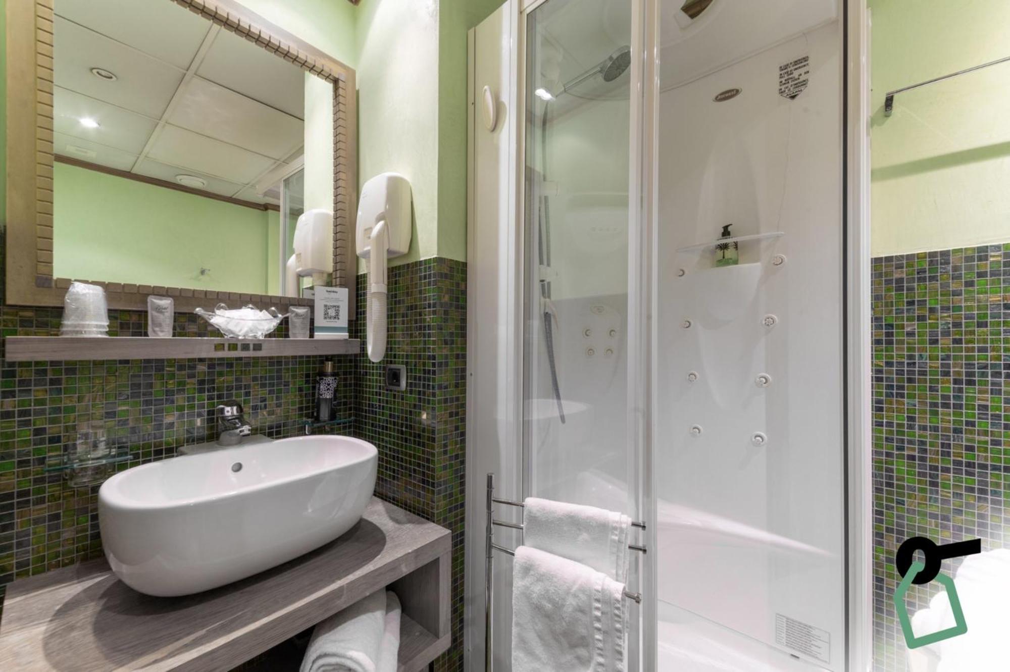 Hotiday Discovery - Residence ורונה מראה חיצוני תמונה